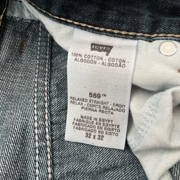 LEVI’S Dark Rinse Relaxed Fit Jeans - Picture 5 of 5